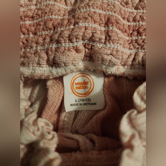 Wonder Nation Linen Smocked Waist Shorts - Bundle of 2 Pair - Picture 4 of 14